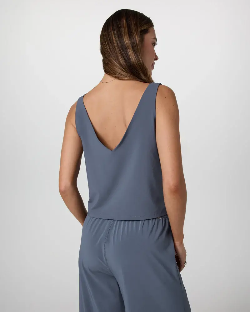 Vuori FEMMES SL VILLA CROPPED TANK AZURE