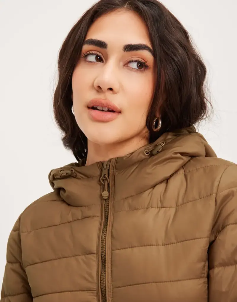 Only FEMMES TAHOE HOOD TOASTED COCONUT
