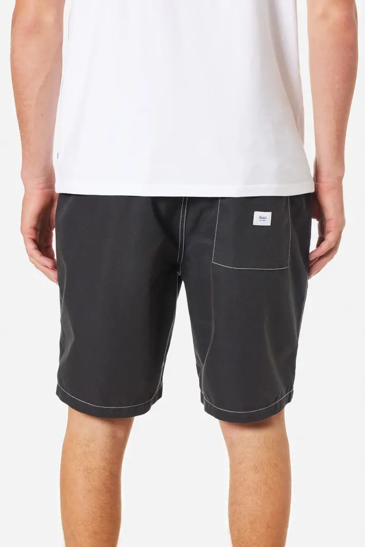 Katin HOMMES SURFSIDE SHORT BLACK WASH