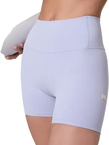 Vuori WOMEN'S ALL THE FEELS SHORTS LAVENDER MIST