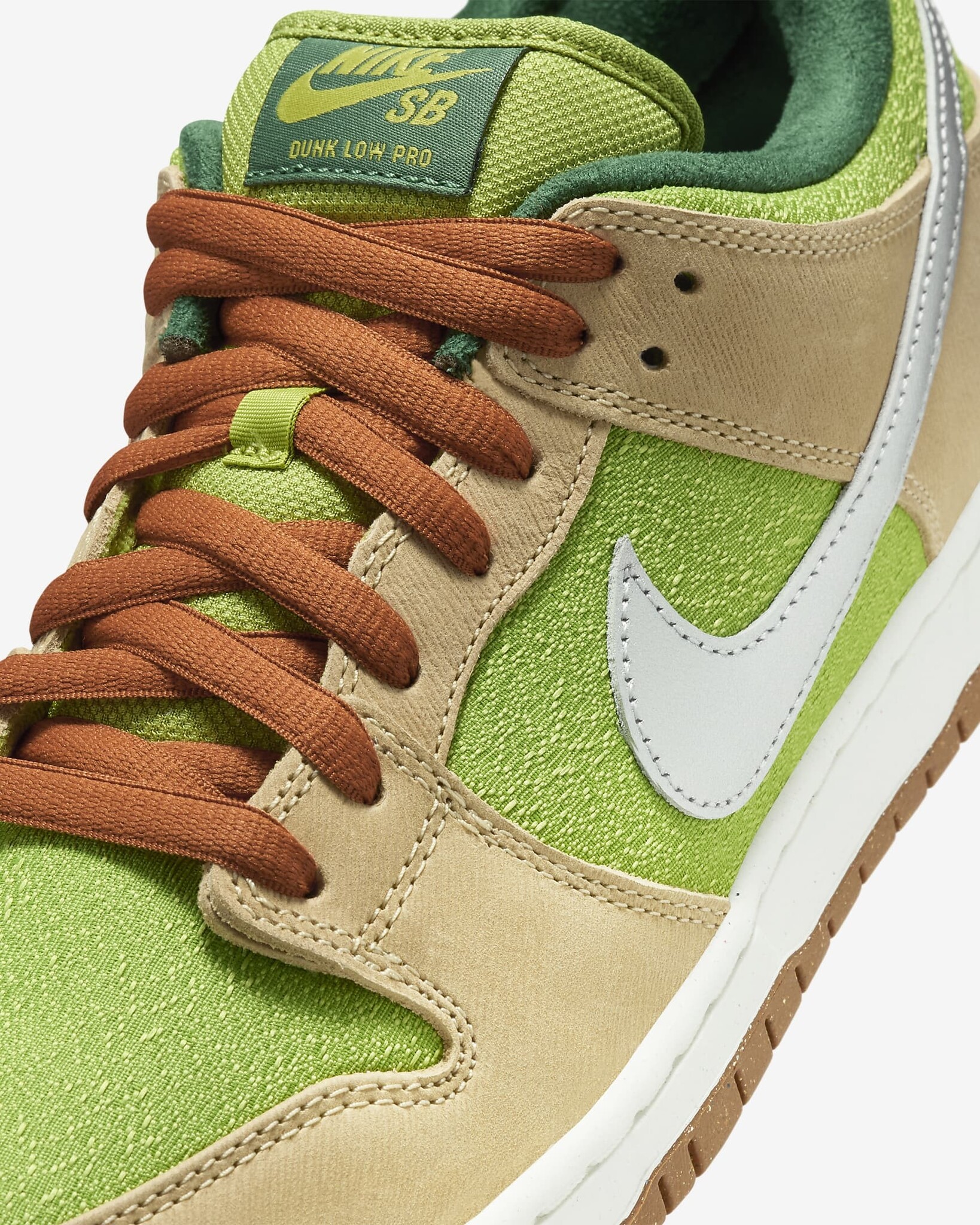 Nike SB DUNK LOW PRO WC