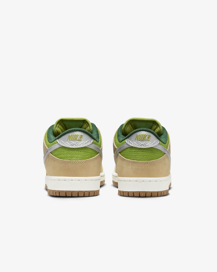 Nike SB DUNK LOW PRO WC