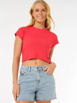 RIP CURL WOMEN'S CLASSIC RIBBED TEE HIBISCUS RED