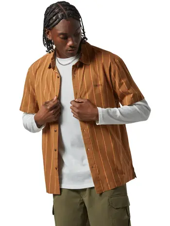 Brixton HOMMES CRU STRIPE SS SHIRT WASHED COPPER/BURNT RED/SUNSET