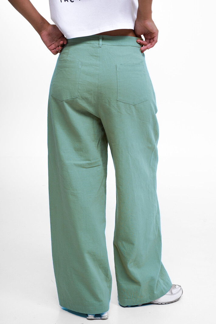Notice the reckless FEMMES EVERGREEN BEACH PANTS TEAL/GREEN