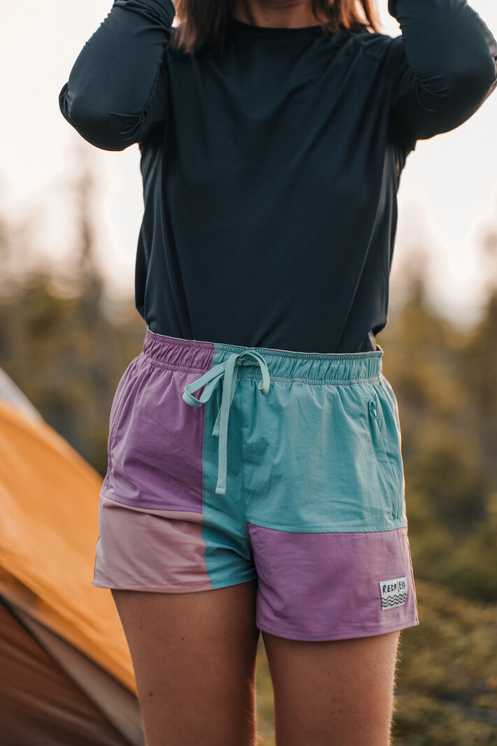 Notice the reckless FEMMES SWITCHBACK SHORTS MULTI
