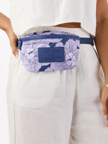 Aloha PURAU MINI HIP PACK LILAC/NAVY
