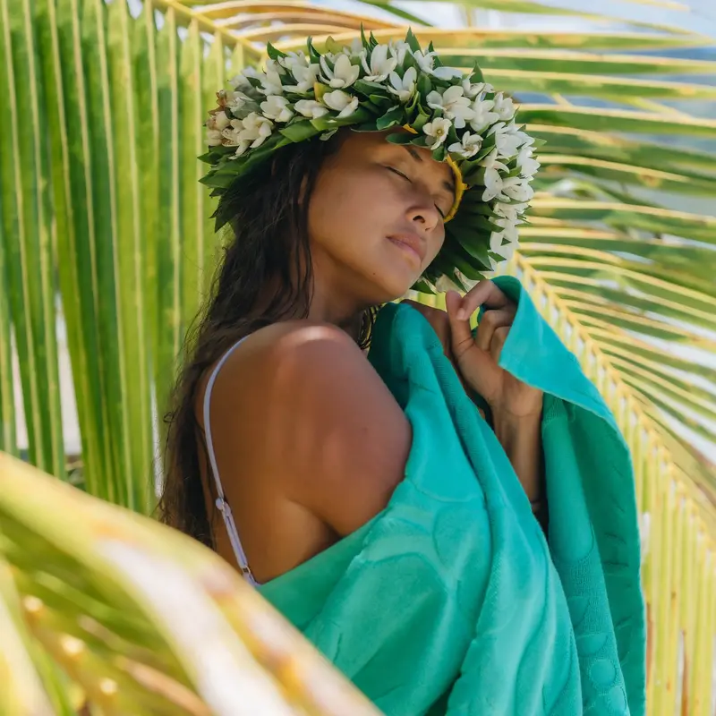 Aloha HEIPUA BEACH TOWEL GROVE