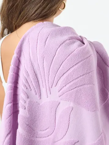 Aloha HEIPUA BEACH TOWEL LAVENDER