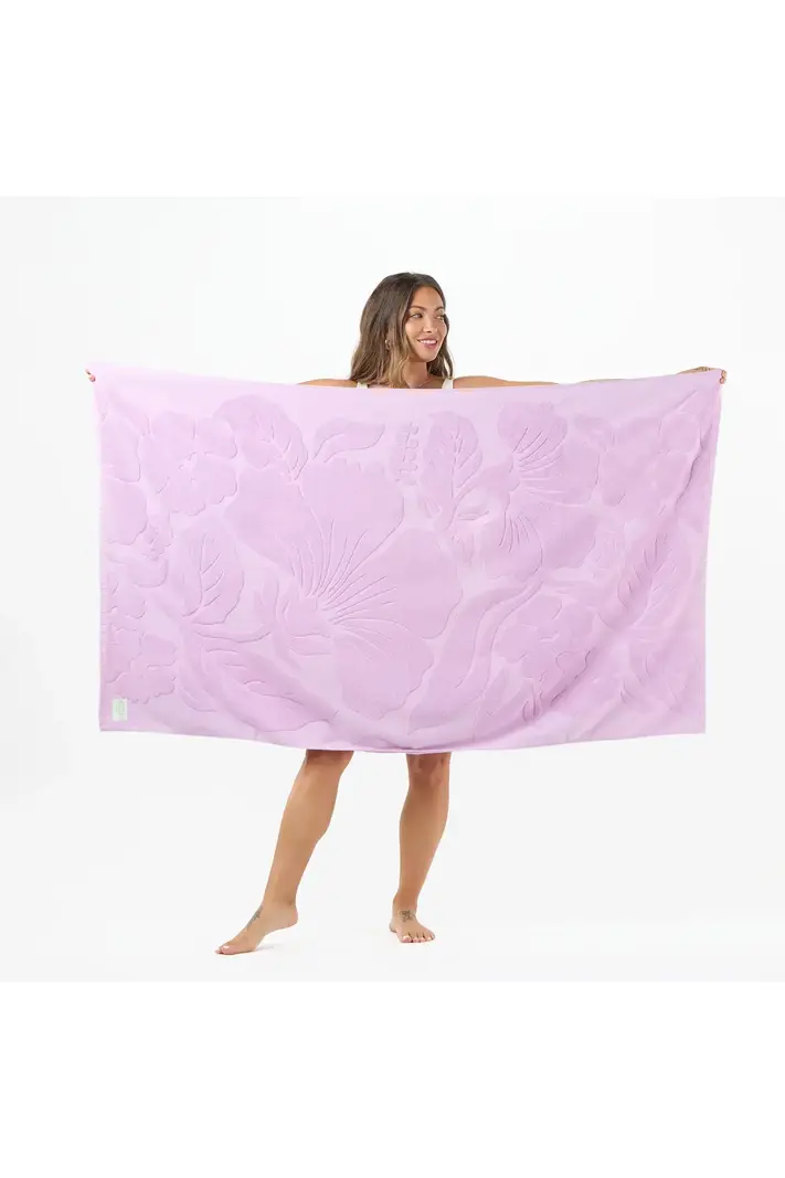Aloha HEIPUA BEACH TOWEL LAVENDER