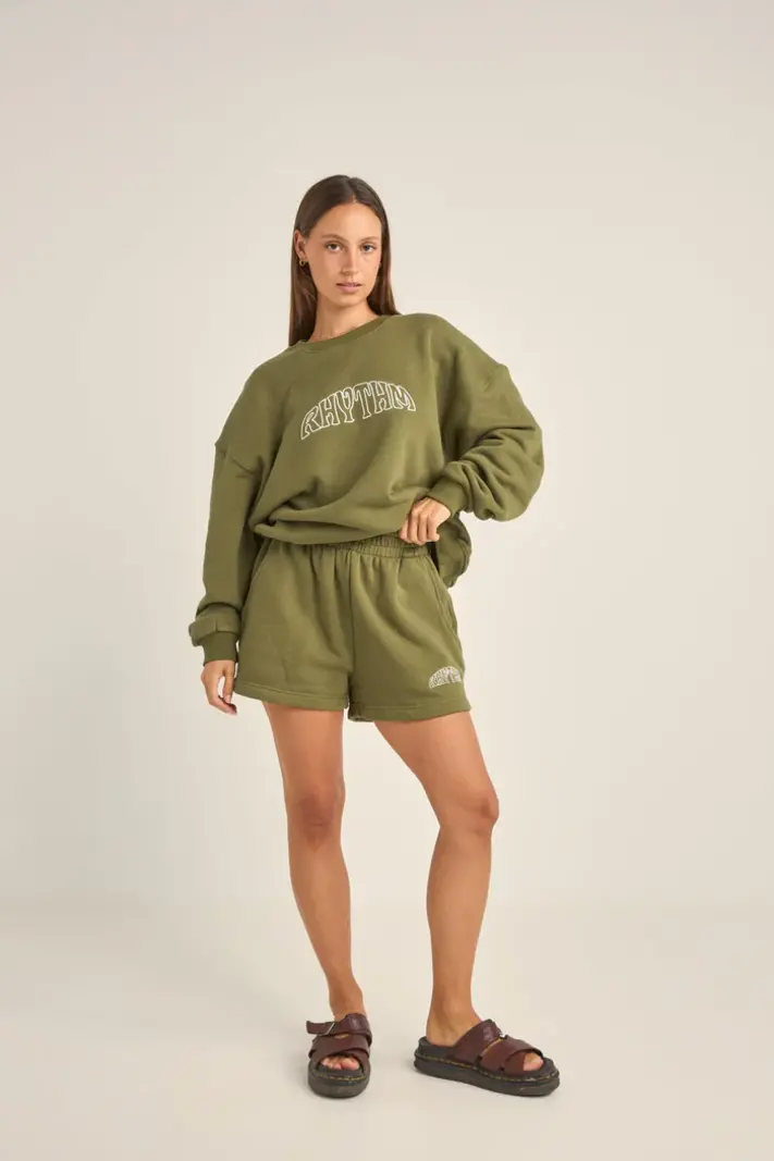Rhythm WOMEN'S COLLEGE CREW NECK FLEECE OLIVE