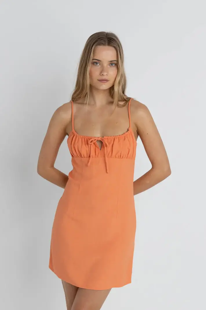Rhythm WOMEN'S ANDIE GATHERED MINI DRESS PEACH