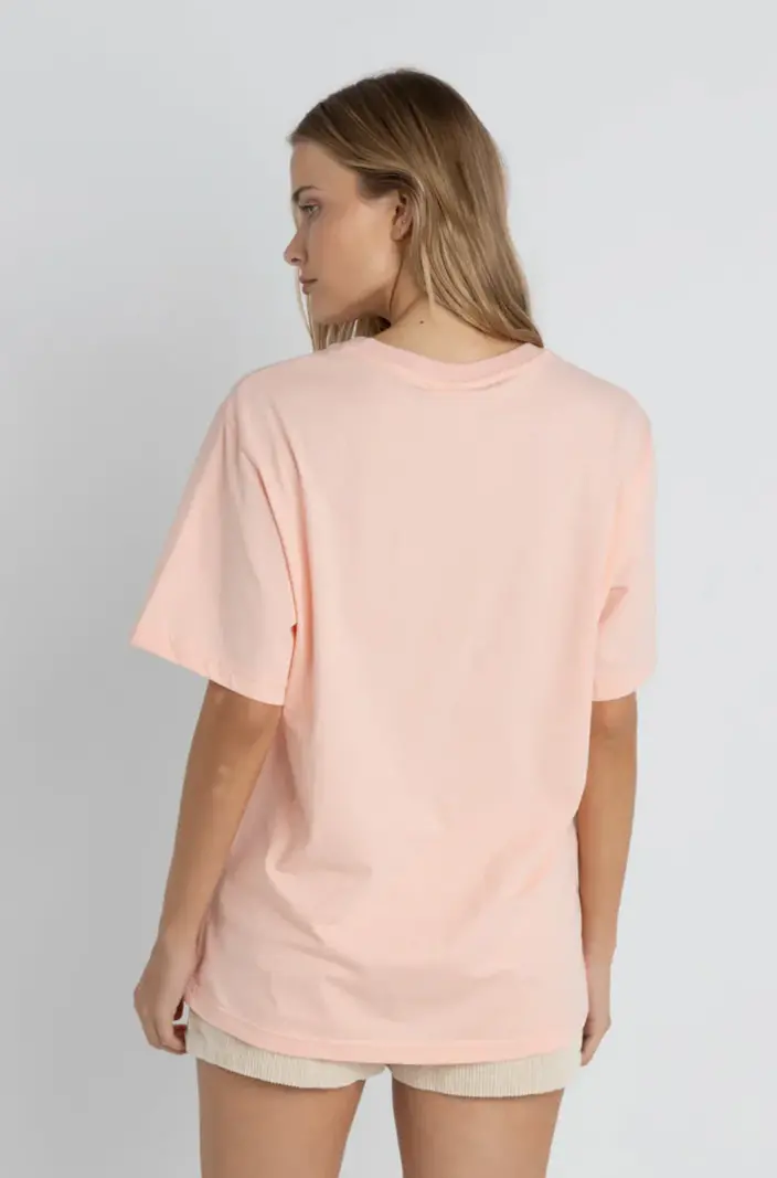 Rhythm WOMEN'S PARADISE FLORAL OVERSIZED TEE PINK