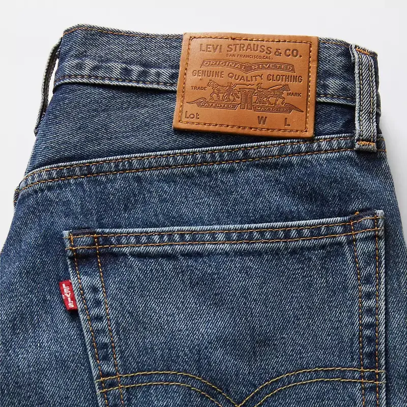 Levis MEN'S 468 LOOSE 9'' SHORT PICNIC & FRIENDS