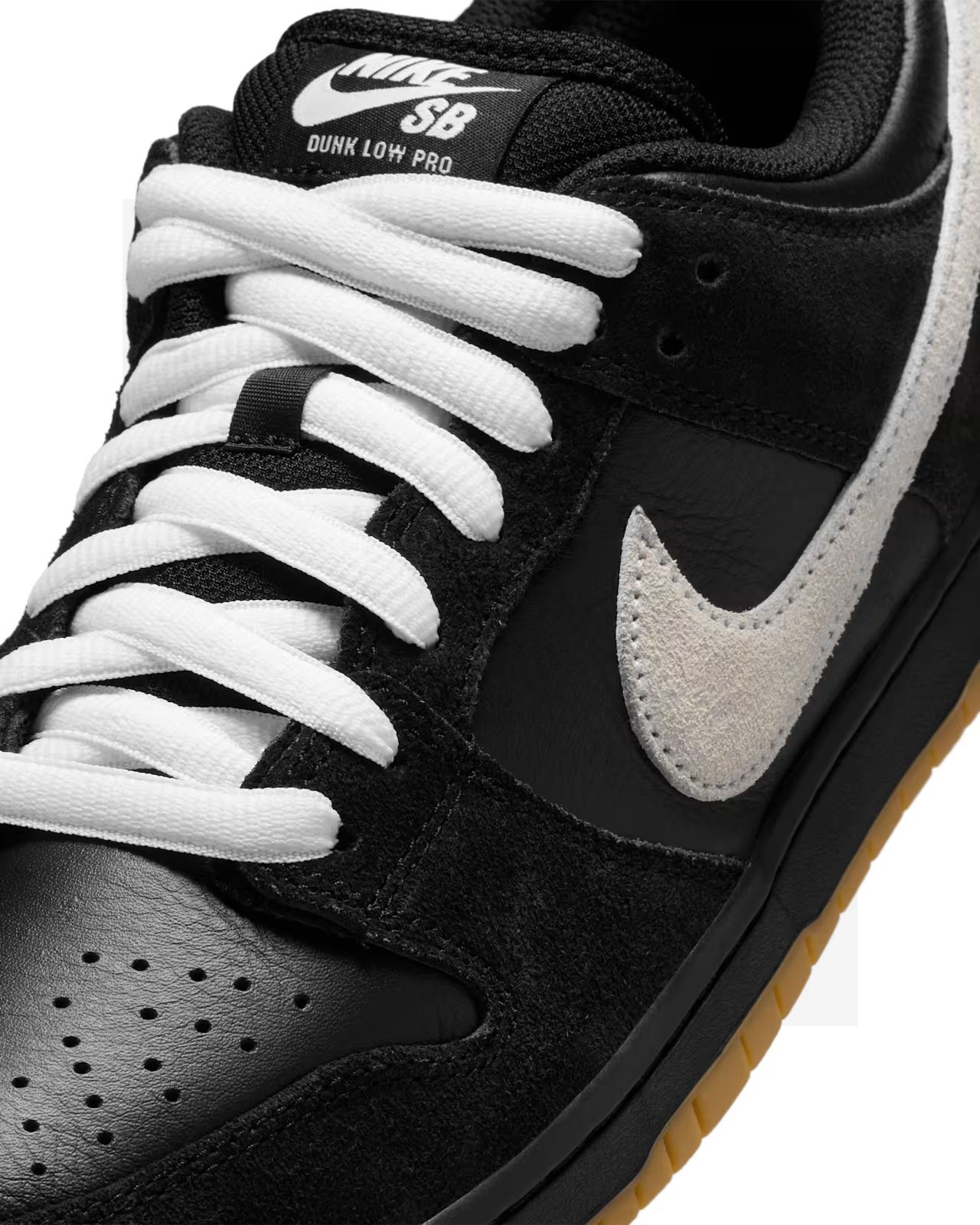 Nike SB MEN'S DUNK LOW PRO