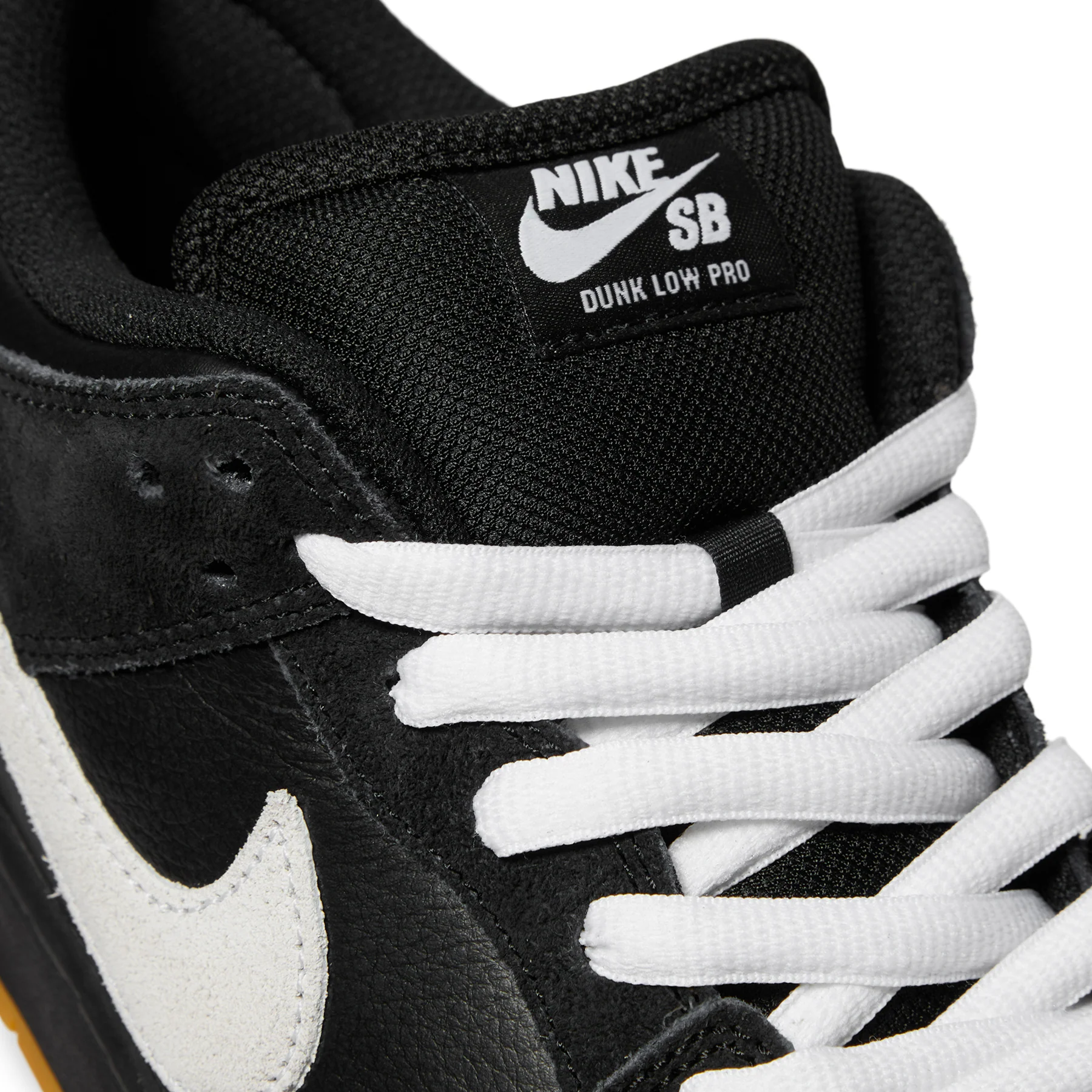 Nike SB MEN'S DUNK LOW PRO