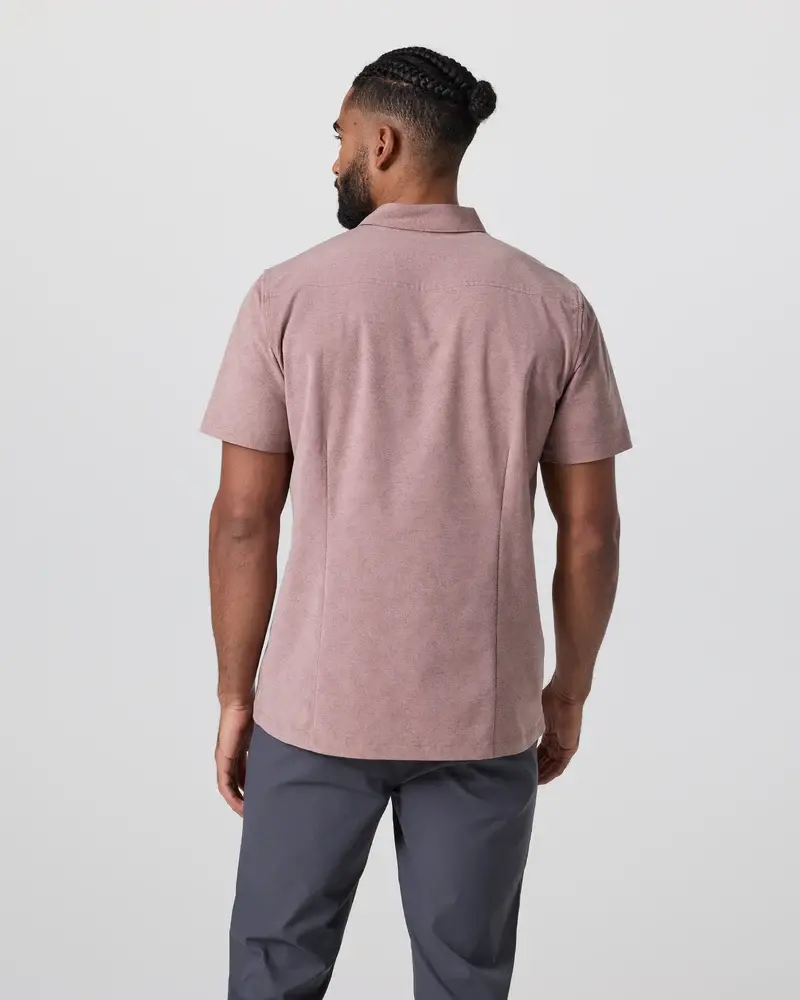 Vuori MEN'S SHORT SLEEVE BRIDGE BUTTON DOWN