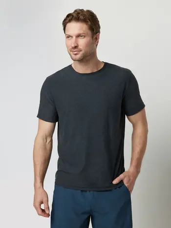 Vuori HOMMES STRATO TECH TEE CHARCOAL HEATHER