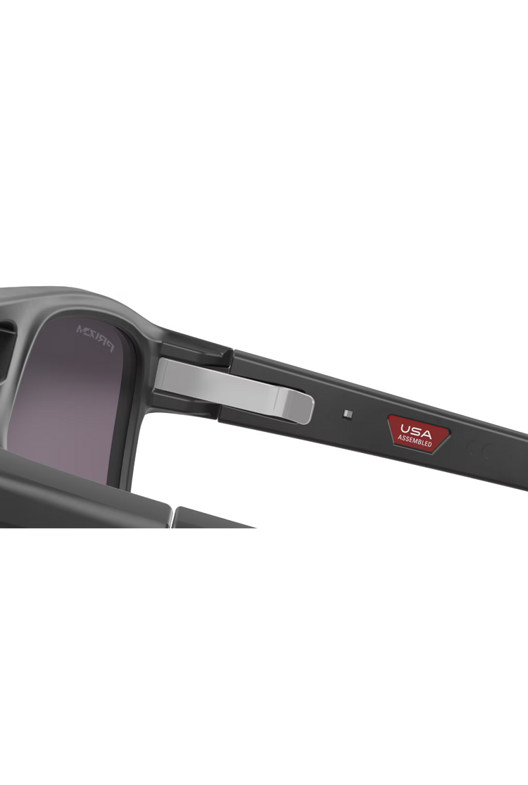 Oakley LATCH BETA