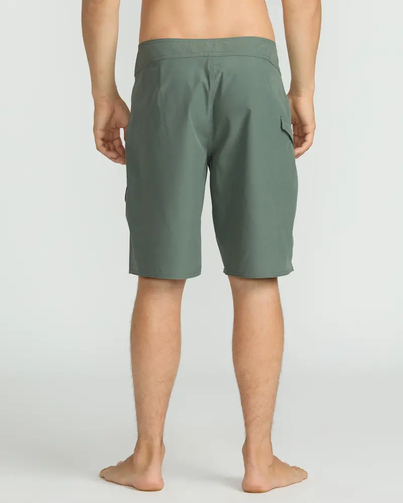 Volcom HOMMES LIDO SOLID MOD 20''