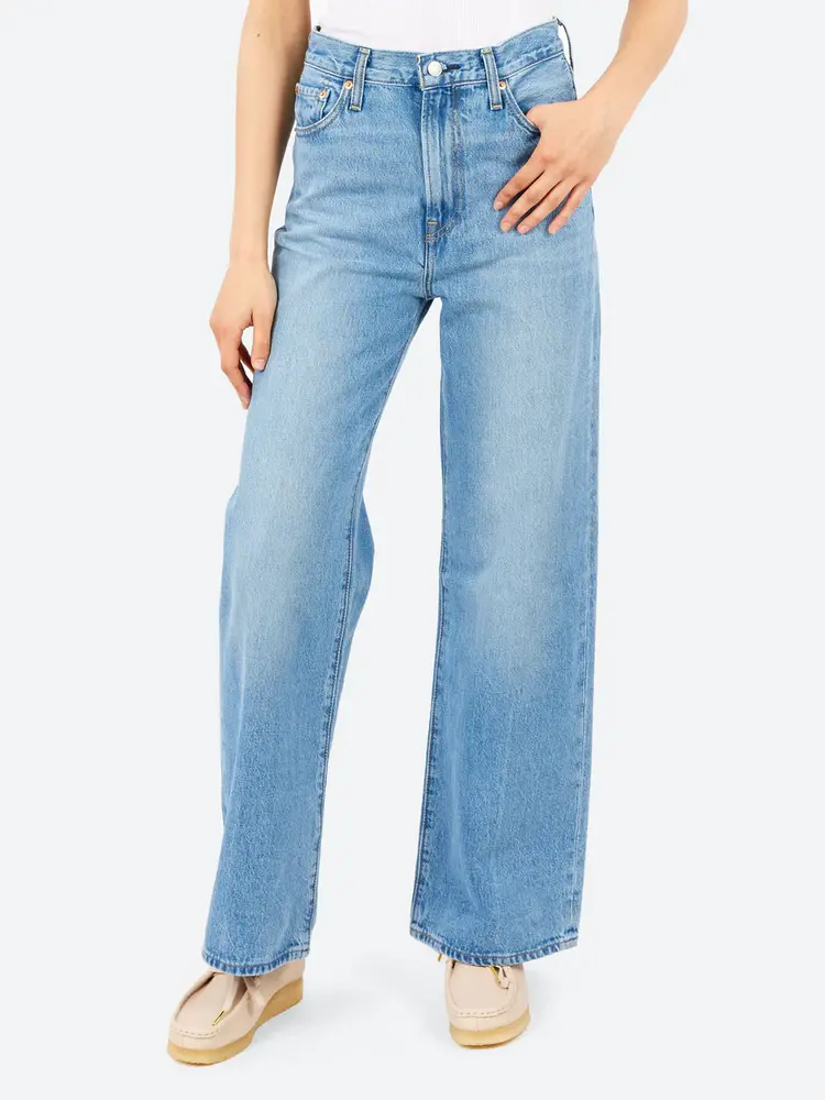 Levis WOMEN'S RIBCAGE WIDE 32