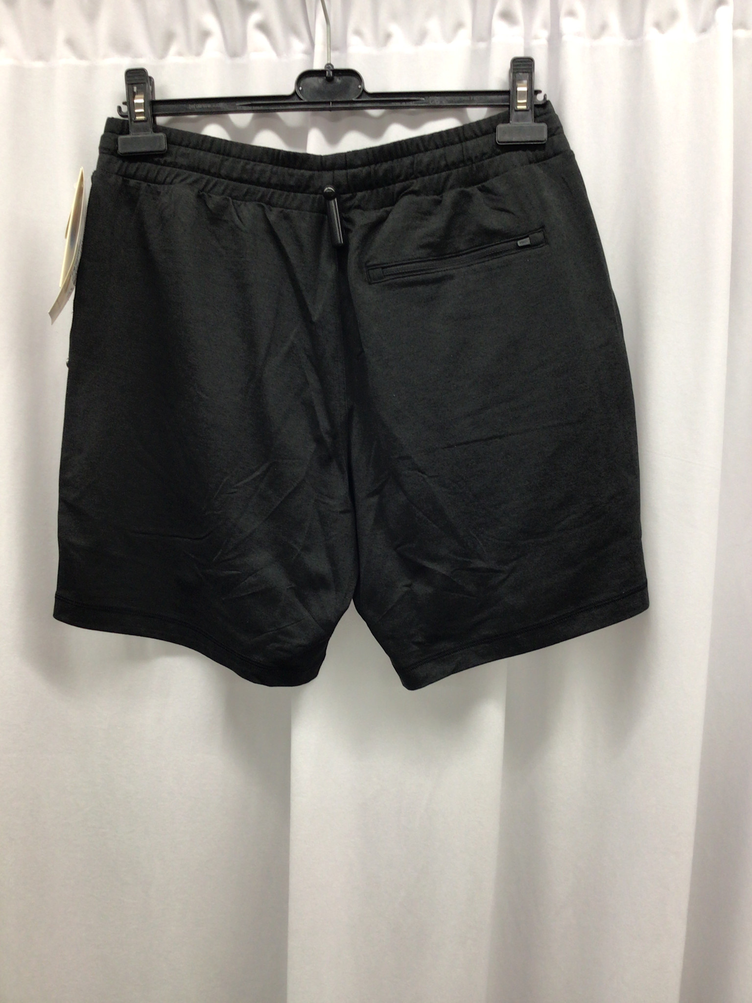 Vuori MEN'S PONTO PERFORMANCE SHORT 7"