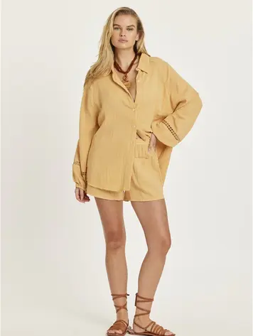 Amuse Society FEMMES WILDEST DREAMS LS WOVEN BAMBOO