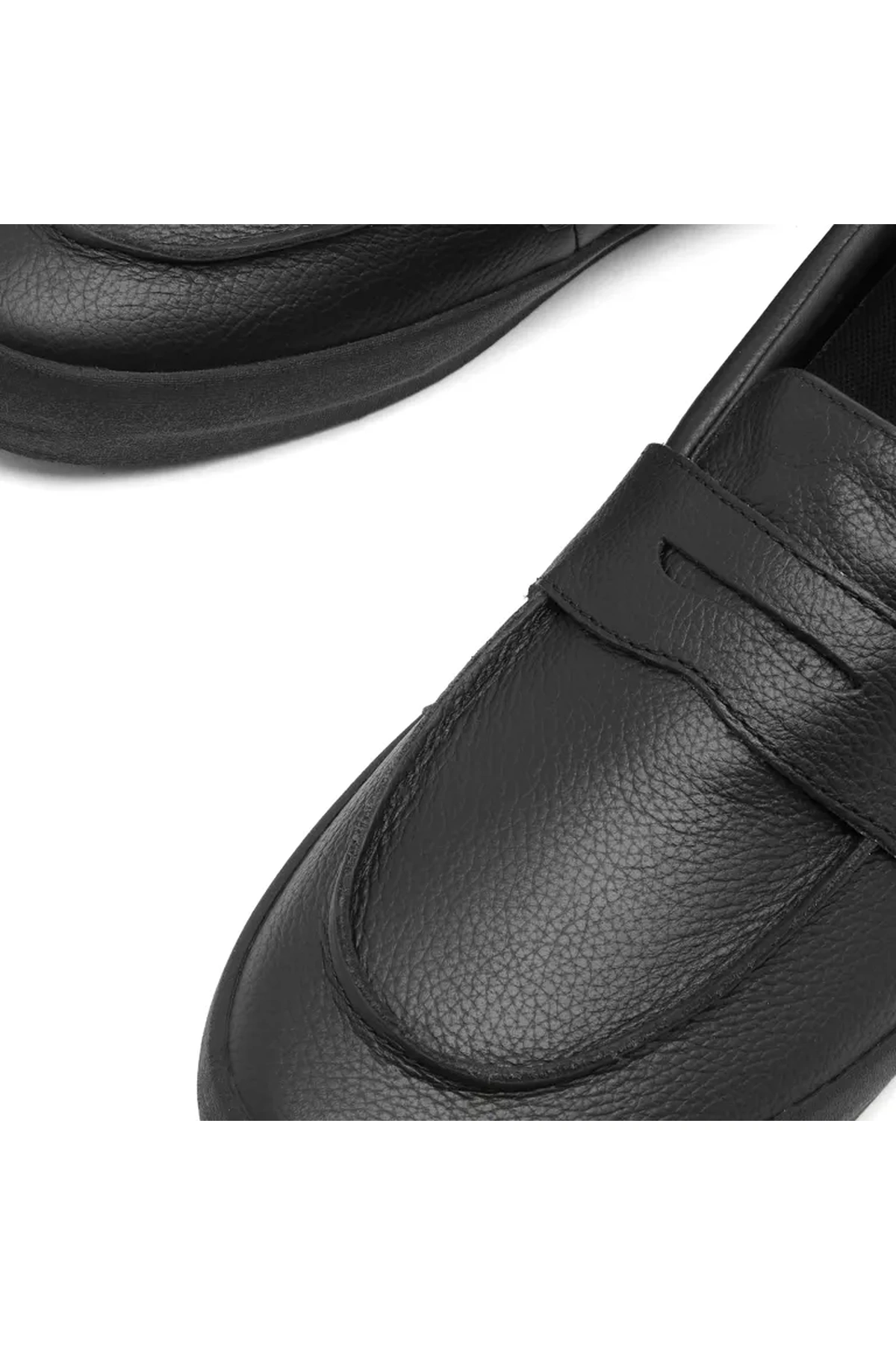 Vans MEN'S SKATE LOAFER