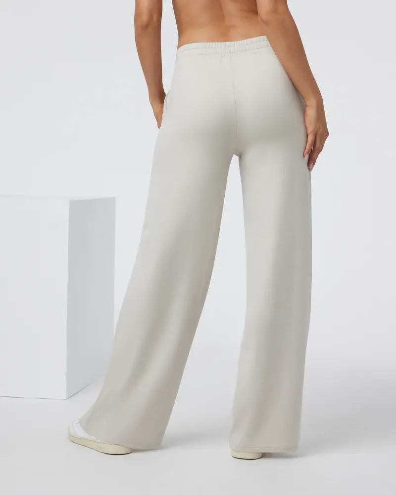 Vuori WOMEN'S HALO ESSENTIAL WIDELEG PANT
