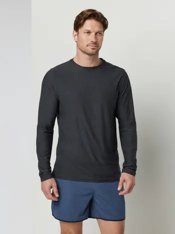 Vuori HOMMES STRATO TECH LONG SLEEVE TECH TEE CHARCOAL HEATHER