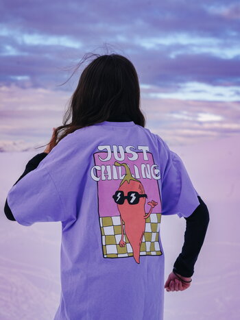 Notice the reckless JUST CHILLING OVERSIZED T-SHIRT LILAC