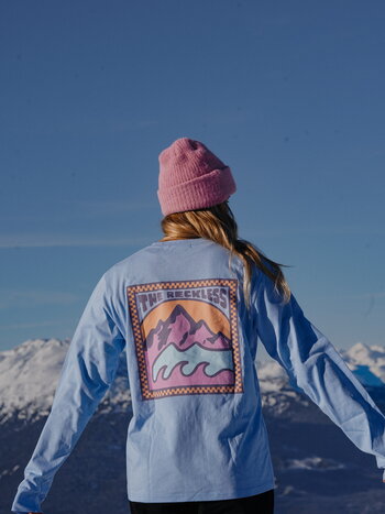 Notice the reckless PANORAMA LONGSLEEVE BLUE