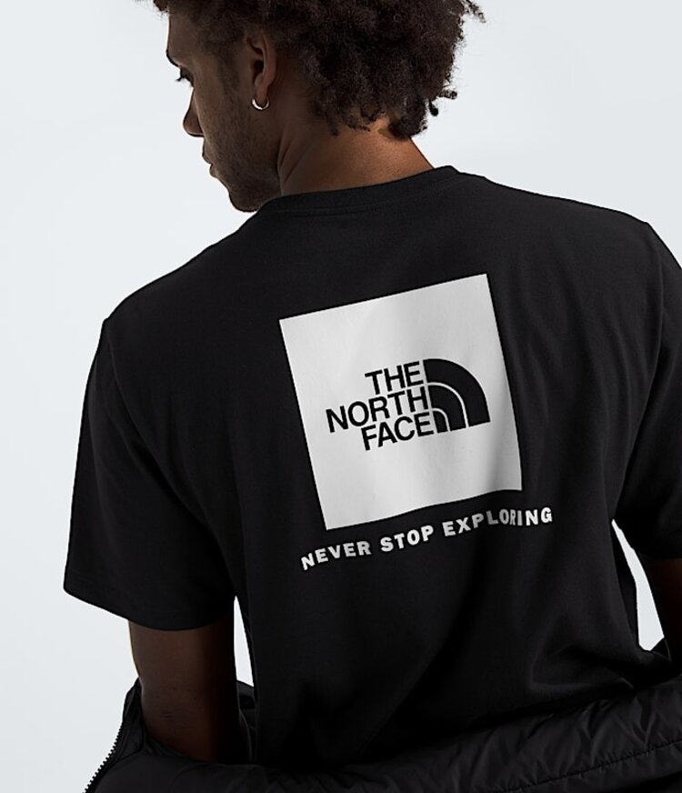 THE NORTH FACE MEN'S EVOLUTION BOX NSE SHORT-SLEEVE TEE