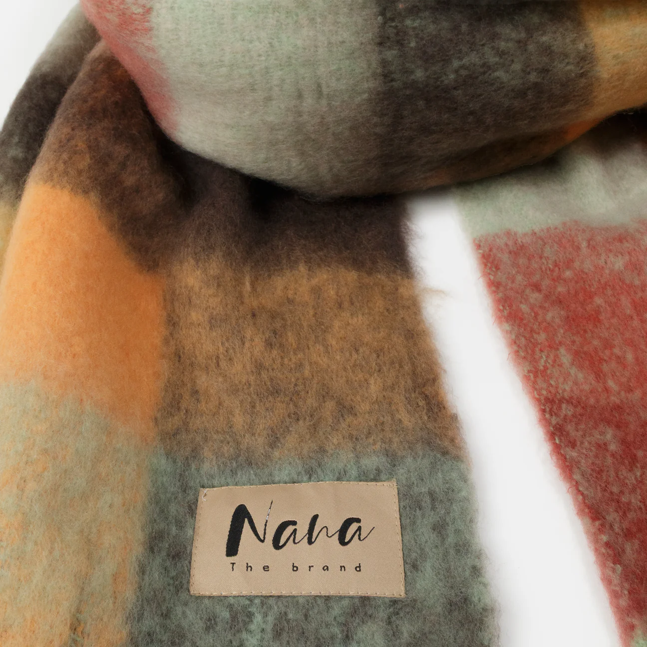 NANA THE BRAND FOULARD GENEVE