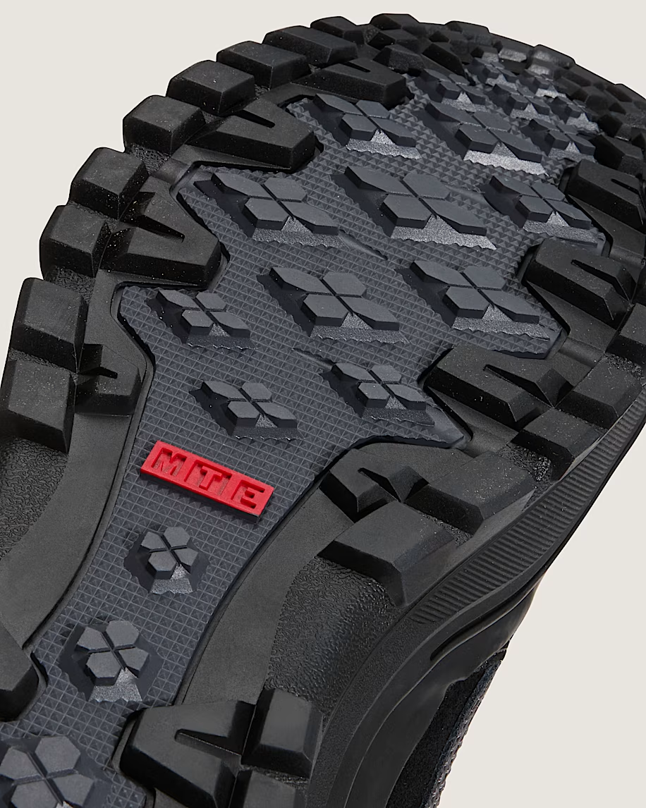 Vans MEN'S SK8-HI GORE-TEX INSULATED SHOE