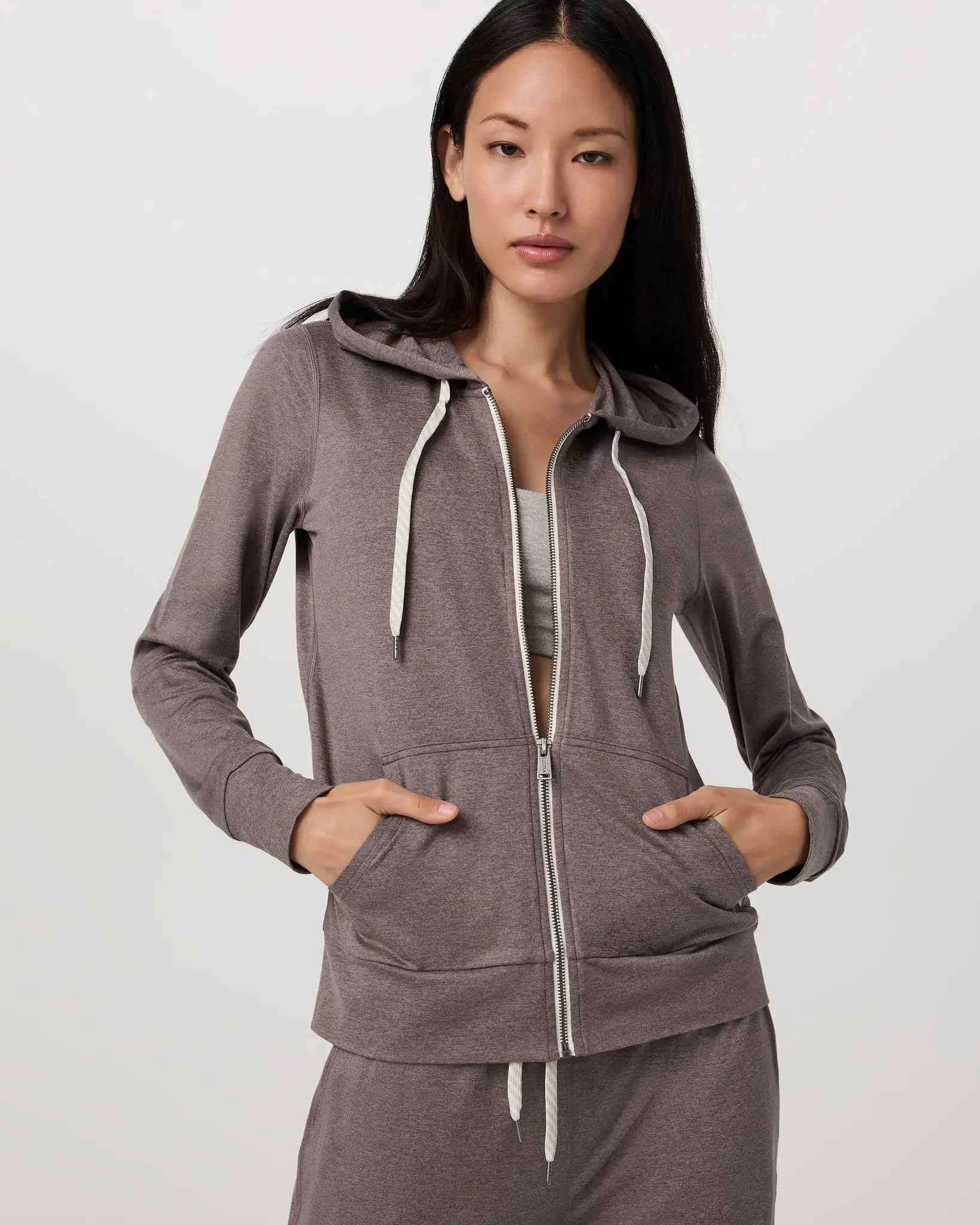 Vuori WOMEN'S HALO PERFORMANCE HOODIE 2.0