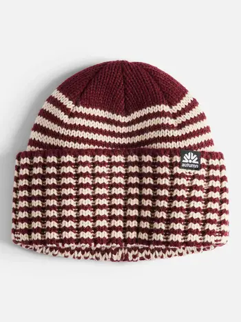 AUTUMN HOMMES HEARTH BEANIE MERLOT