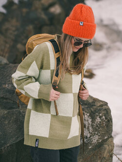 Notice the reckless FEMMES MOSS SWEATER