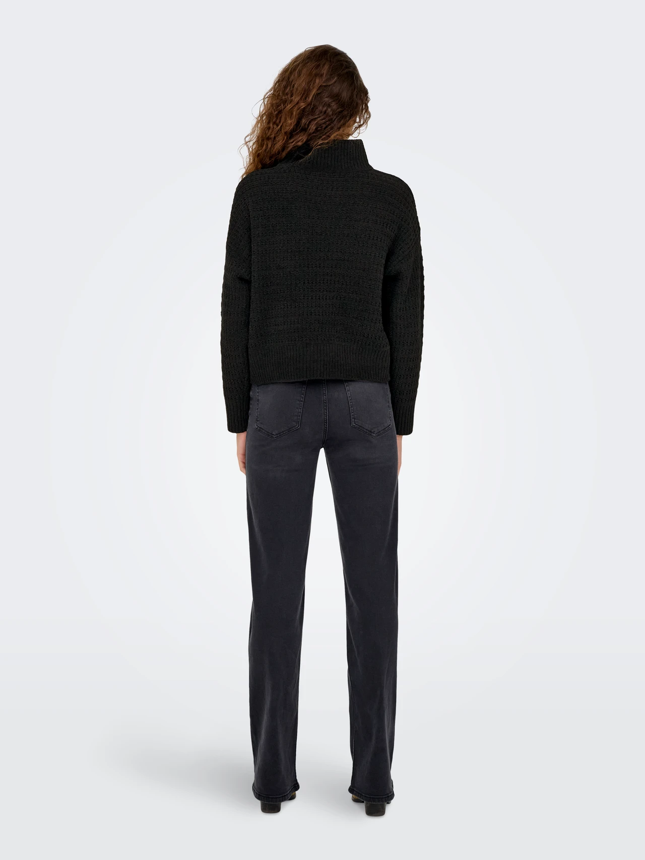 Only WOMEN'S GLOBE KNITTED PULLOVER