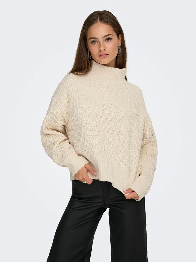Only FEMMES GLOBE KNITTED PULLOVER