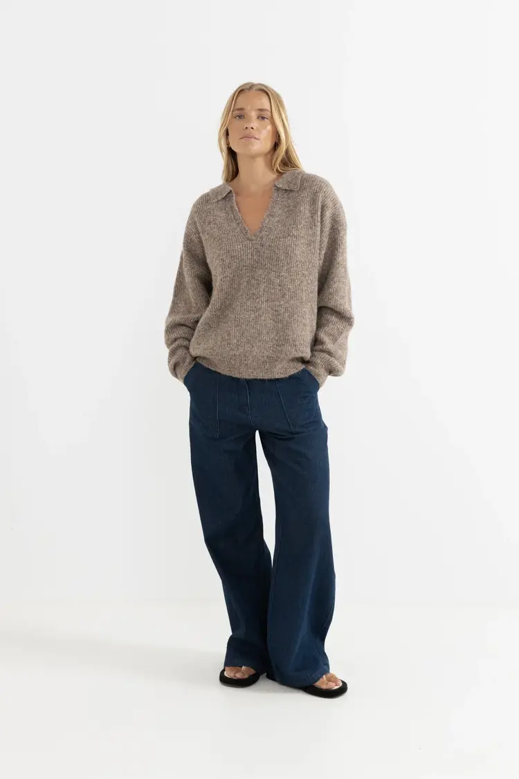 Rhythm FEMMES QUINN V-NECK COLLARED JUMPER