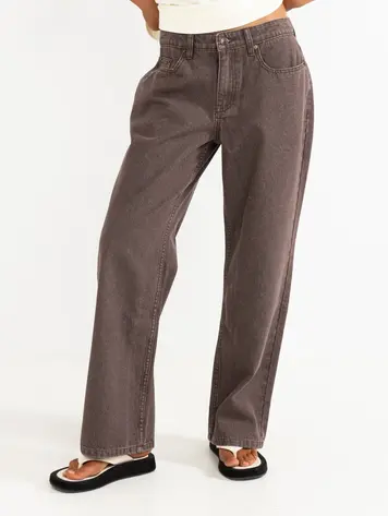 Rhythm WOMEN'S CHARLIE LOW RISE DENIM JEAN CHOCOLATE