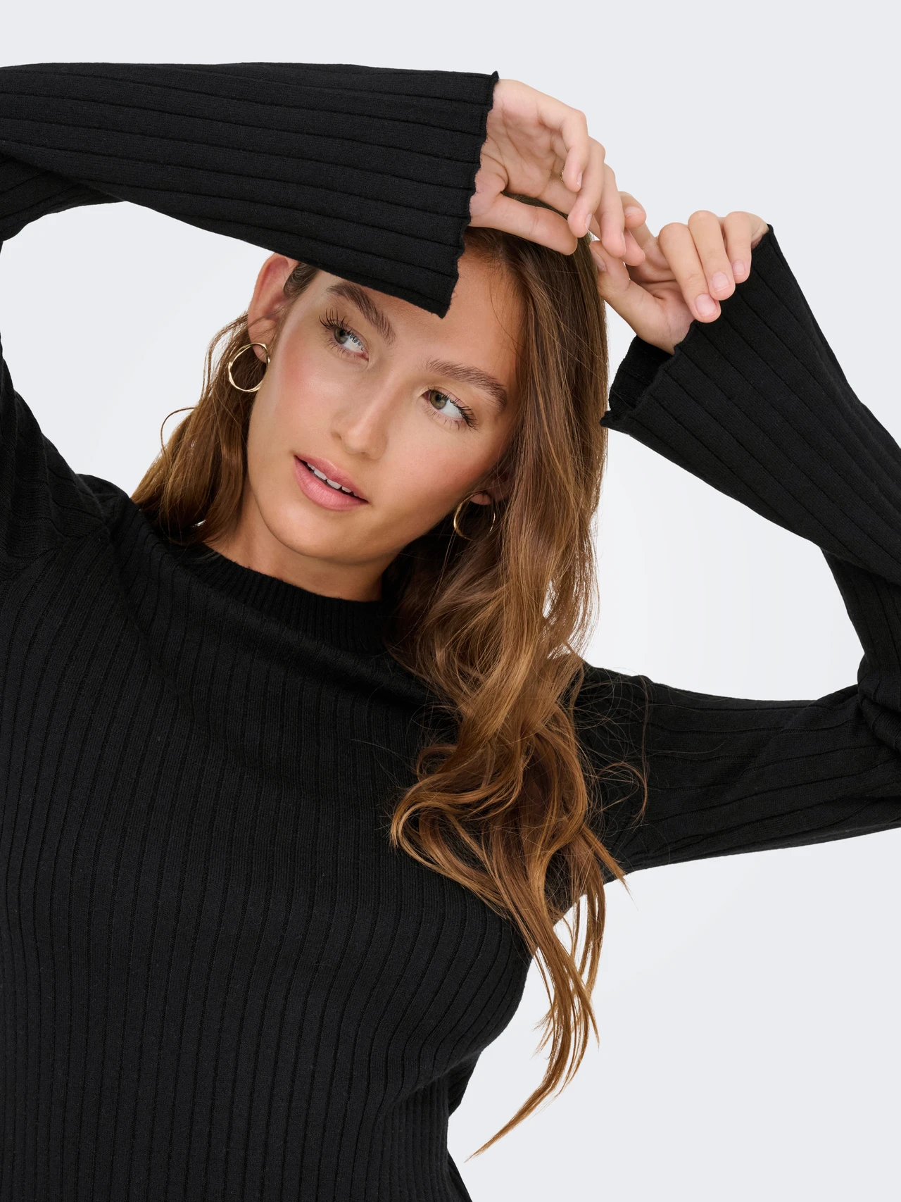 Only MICHELLA O-NECK MIDI DRESS BLACK