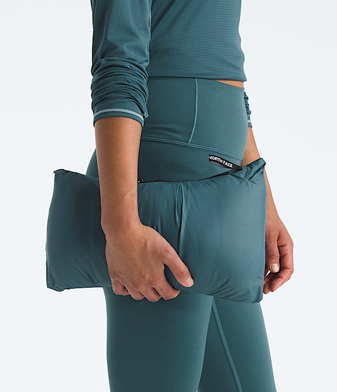 THE NORTH FACE FEMMES 1996 RETRO NUPTSE JACKET