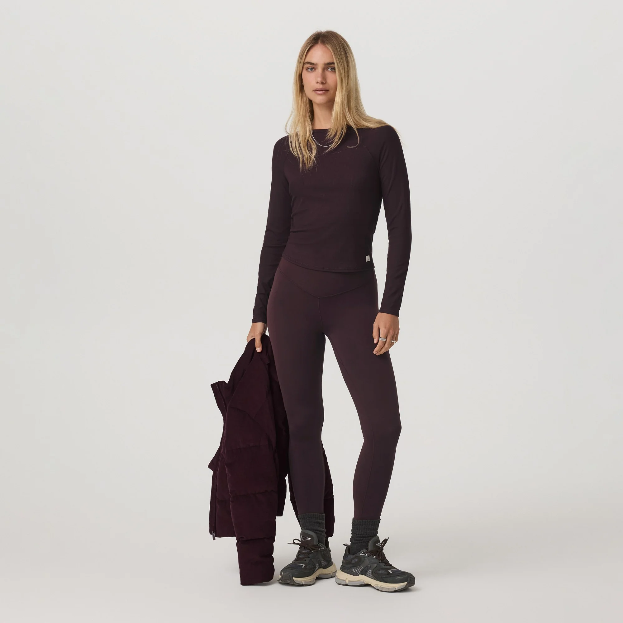Vuori WOMEN'S LONG SLEEVE POSE CREW