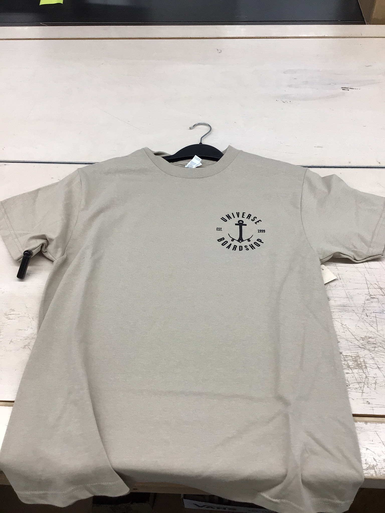 Universe Boardshop MEN'S ANCRE T-SHIRT SAND/BLACK