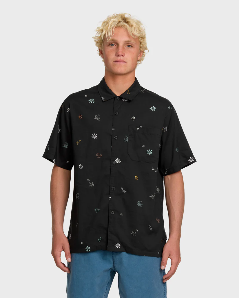 Quiksilver MEN'S BEACH CLUB CASUAL SHORT SLEEVE SHIRT