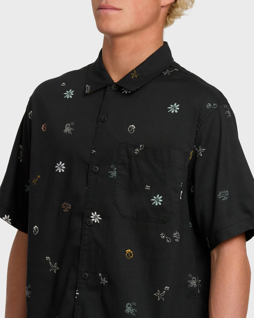 Quiksilver MEN'S BEACH CLUB CASUAL SHORT SLEEVE SHIRT