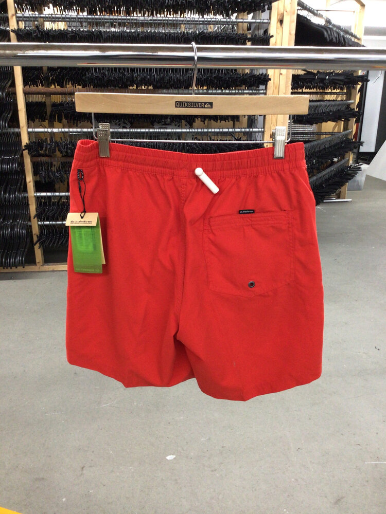 Quiksilver MEN'S EVERYDAY SOLID VOLLEY SHORTS 17"