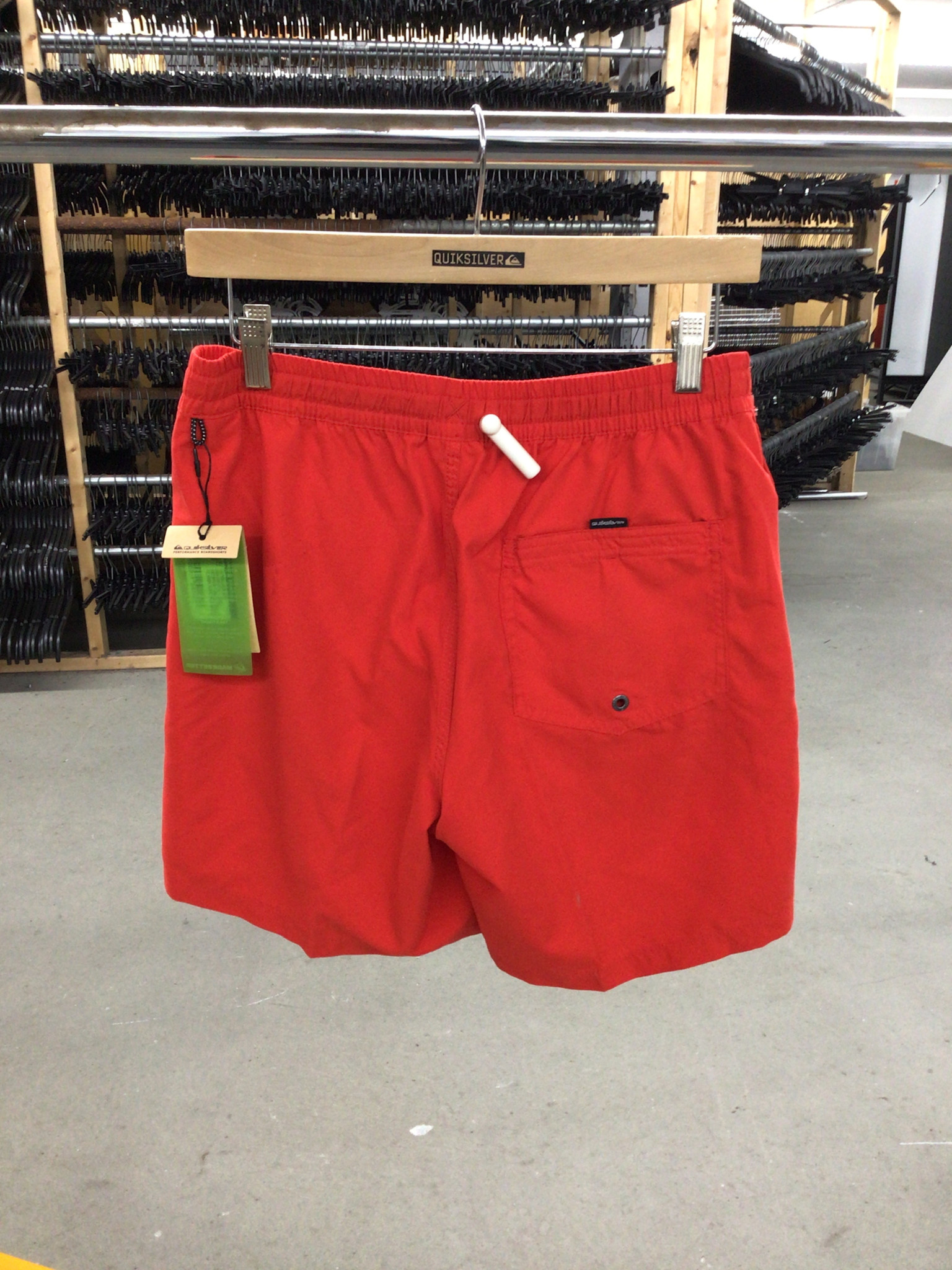 Quiksilver MEN'S EVERYDAY SOLID VOLLEY SHORTS 17"